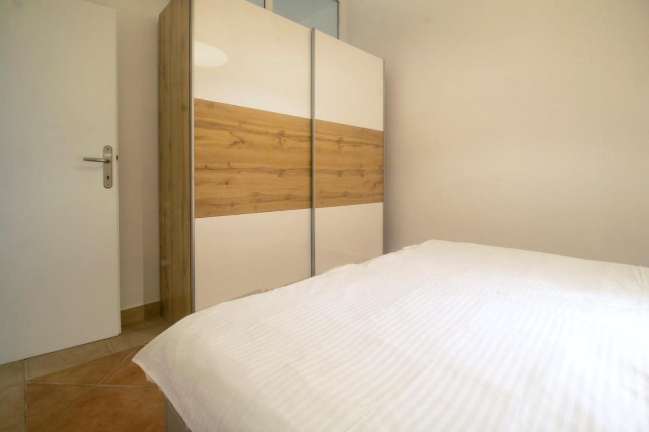 Apartments Buneta Novi Vinodolski Eksteriør bilde